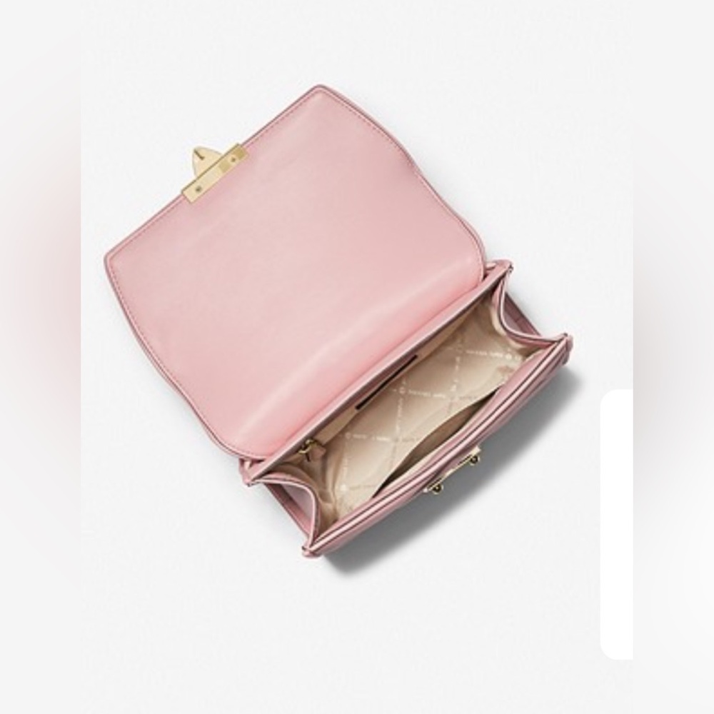 Michael Kors| Serena Small Quilted Crossbody - Picture 3 of 10
